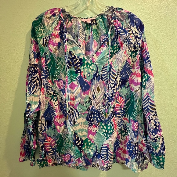 Lilly Pulitzer Tops - Lilly Pulitzer GUC Willa Top Quill Out Size S